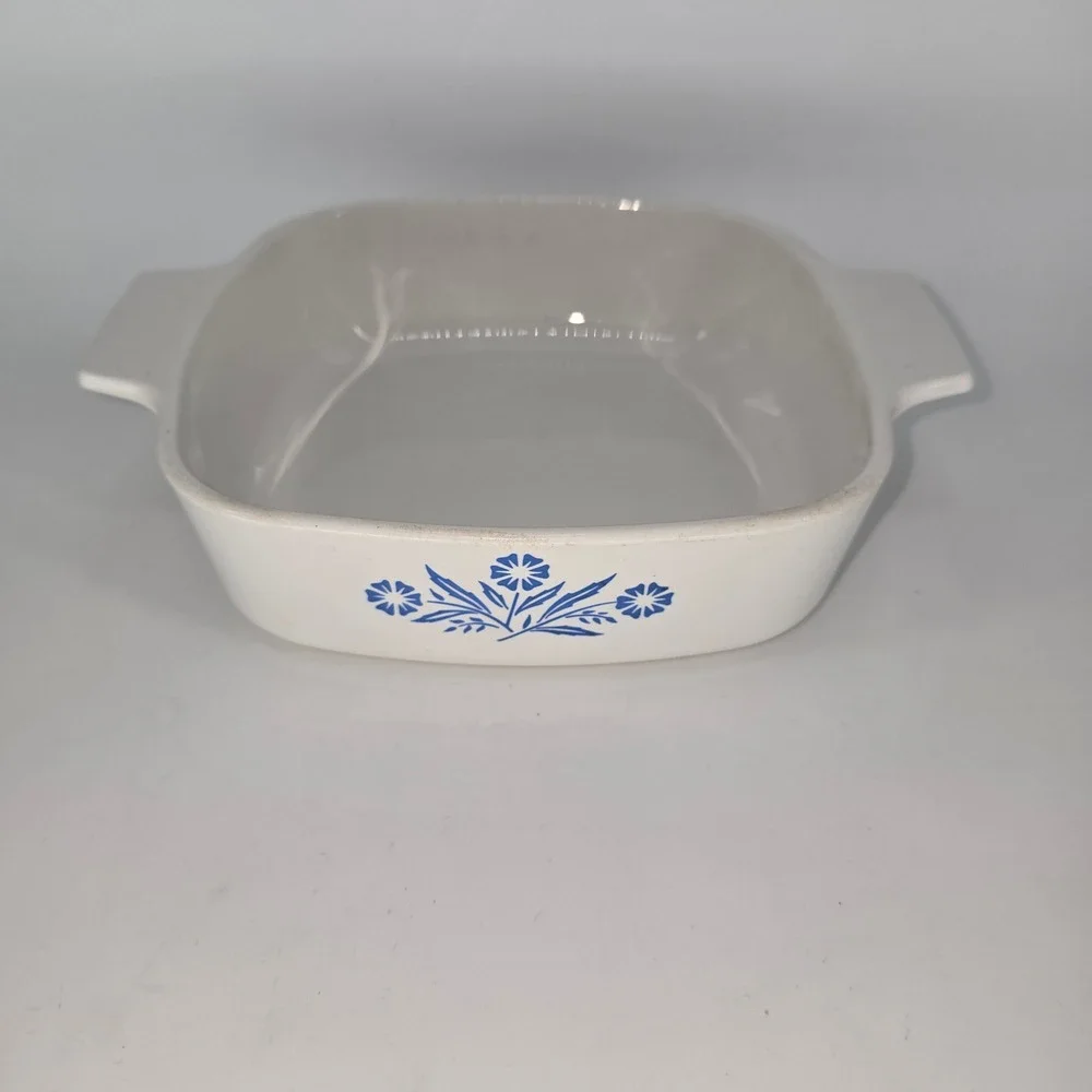 Corning Ware Blue Cornflower 1 Quart Casserole Dish Vintage Pyroceram Baker